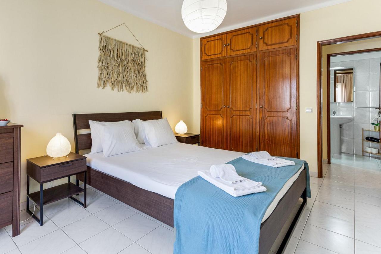 1Br Infante Flat In Quarteira By Lovelystay Eksteriør bilde